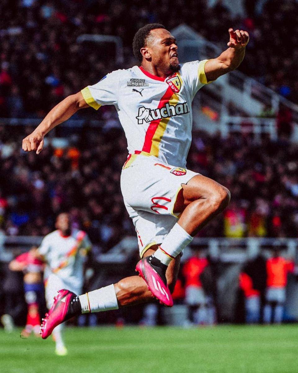 Lois Openda saat berseragam RC Lens. (instagra.com/l.openda)