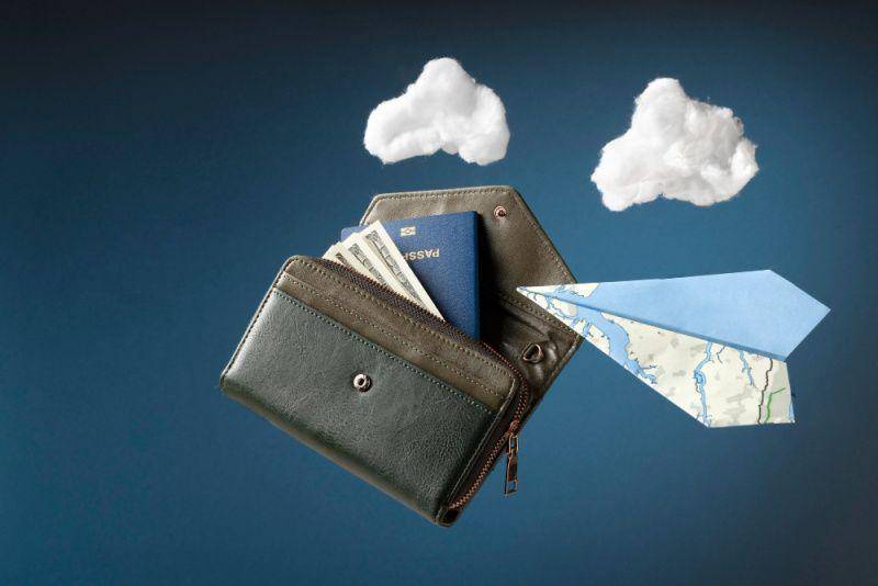 gambar dompet (freepik.com/freepik)