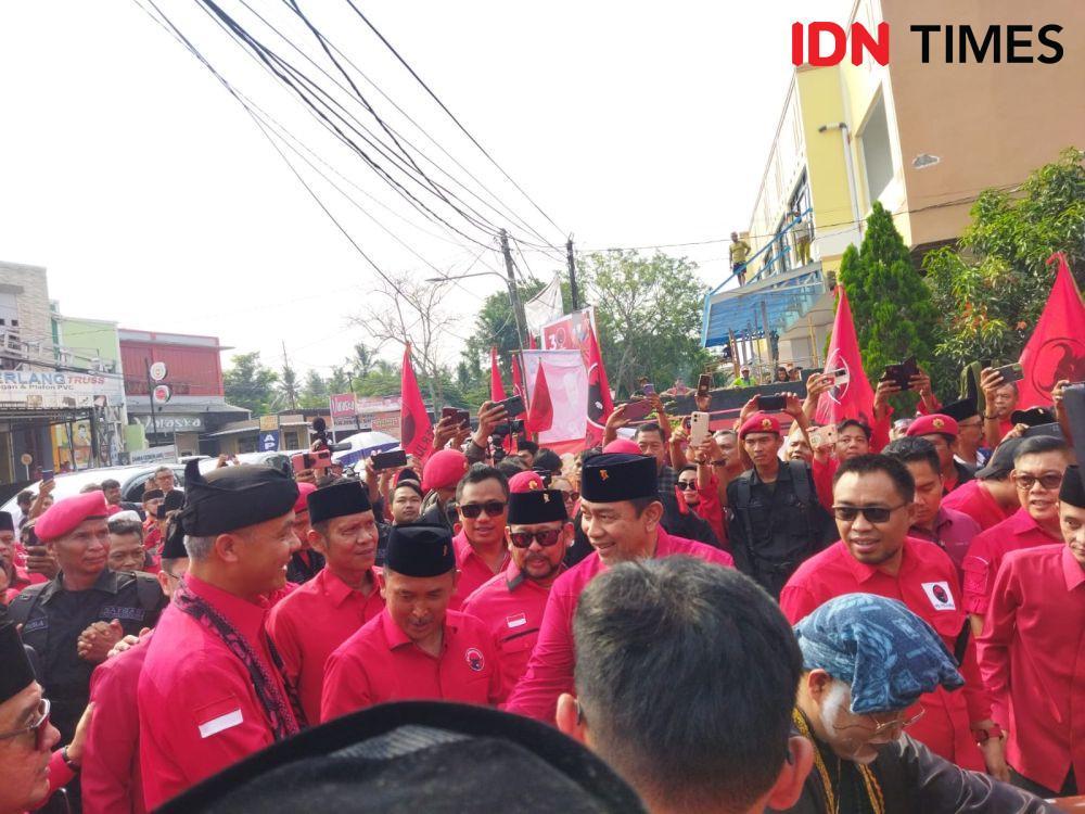 Bertemu Kader, Ganjar Singgung Capres PDIP Kalah 2 Kali di Banten