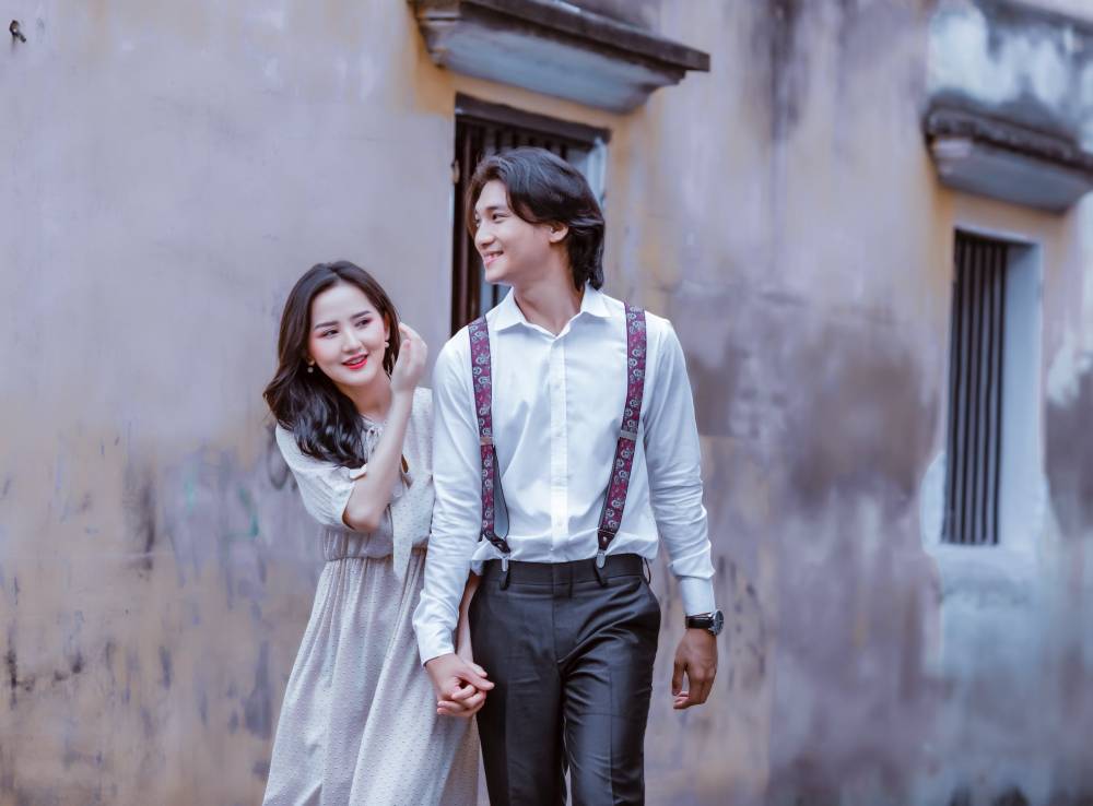 ilustrasi saling mendukung (pexels.com/huy hoàng tran)