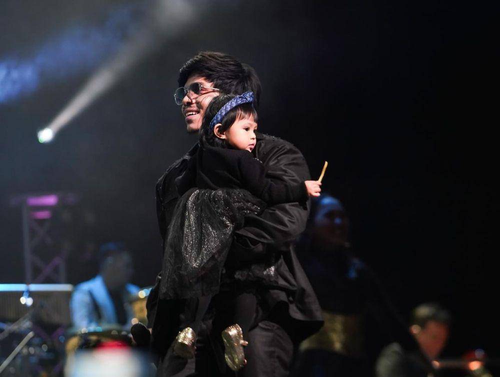 potret Atta Halilintar konser di Singapura (instagram.com/attahalilintar)
