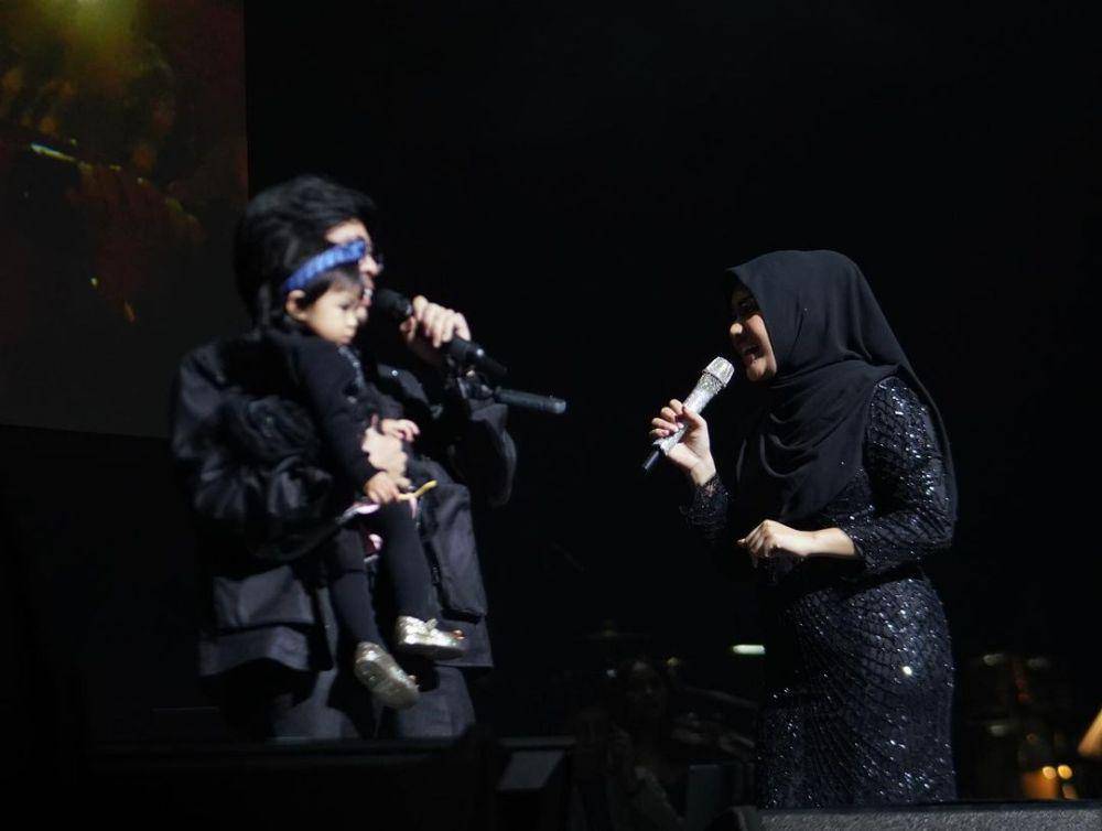 potret Atta Halilintar konser di Singapura (instagram.com/attahalilintar)