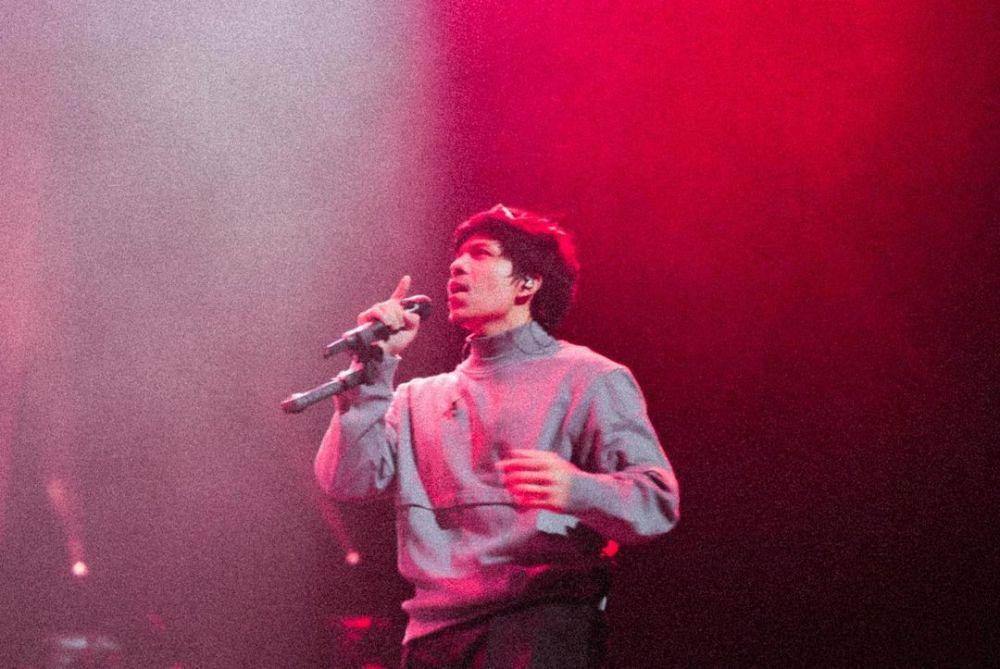 potret Atta Halilintar konser di Singapura (instagram.com/attahalilintar)