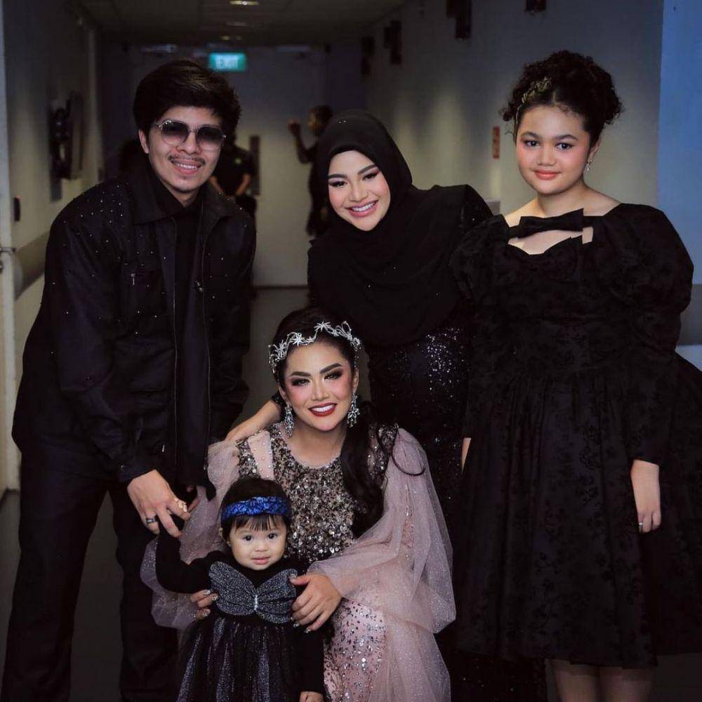 potret Atta Halilintar konser di Singapura (instagram.com/attahalilintar)
