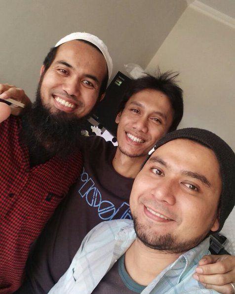 Sakti dan member Sheila On 7 (instagram.com/salman_al_jugjawy)