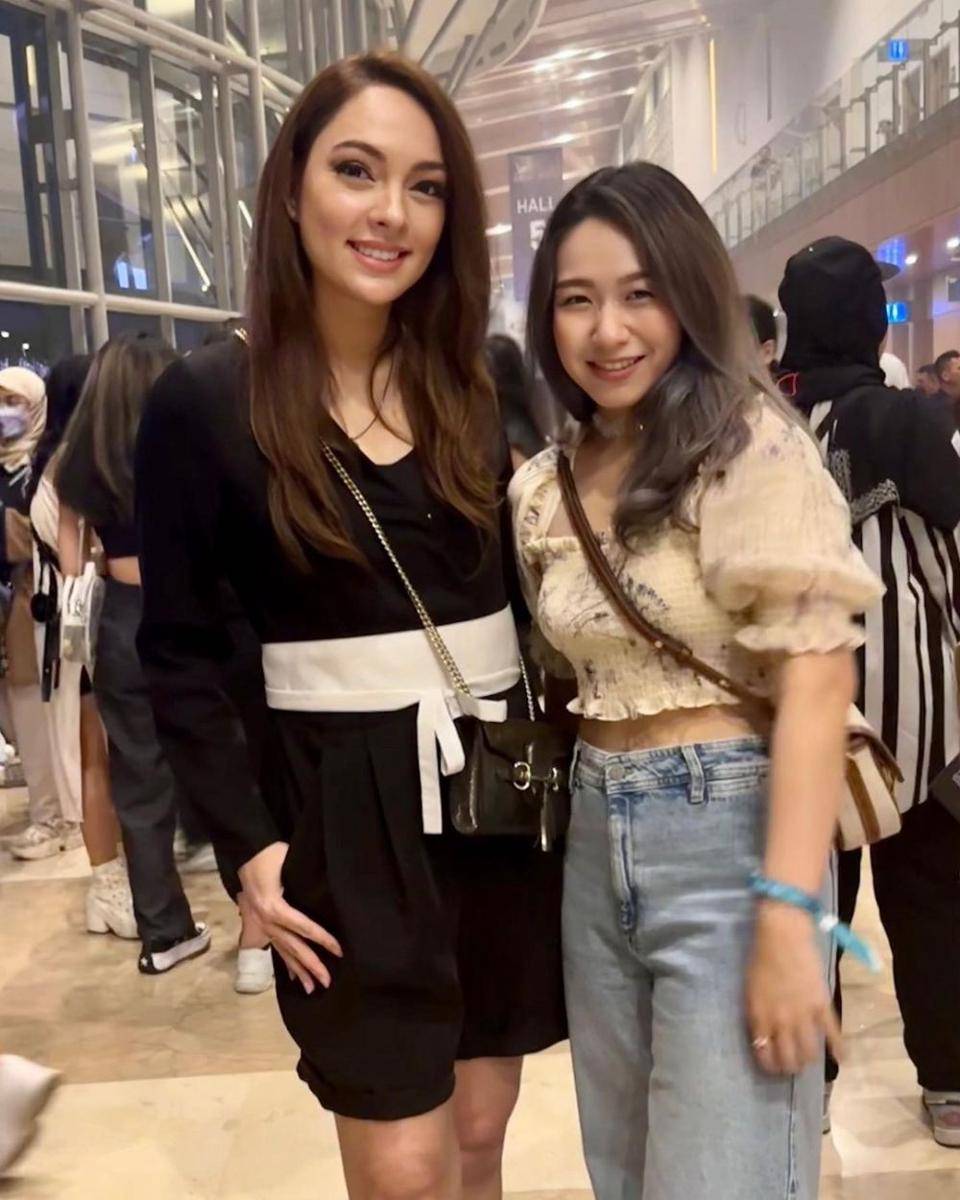 momen dr. Reisa Broto Asmoro nonton konser Suga BTS (instagram.com/reisabrotoasmoro)