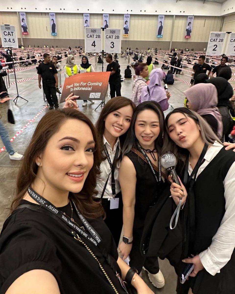 momen dr. Reisa Broto Asmoro nonton konser Suga BTS (instagram.com/reisabrotoasmoro)