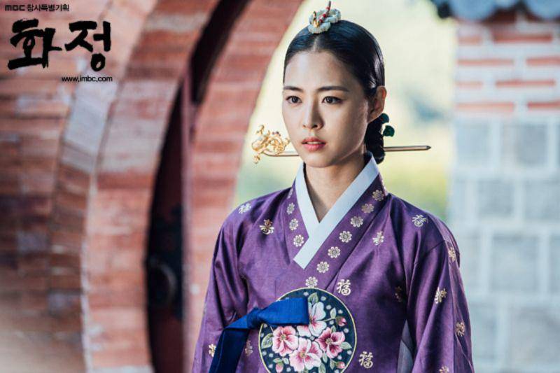 Lee Yeon Hee di Hwajung (dok. MBC/Hwajung)