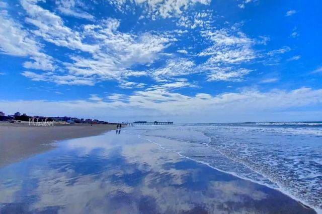 gambar Pinamar Beach (instagram.com/mlisidori)