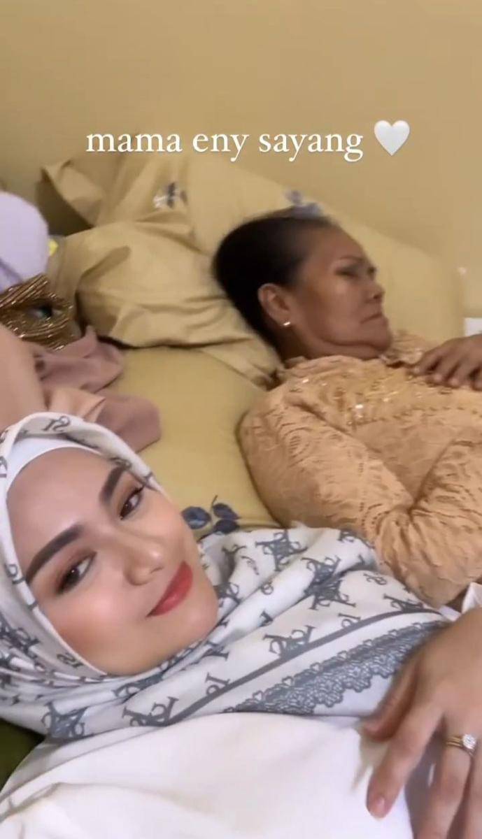 potret resesi pernikahan Tiko dan Nadiyah (instagram.com/nathalieholscher)