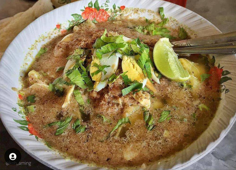 Warung Soto Ayam Garuda (instagram.com/koh_aming)