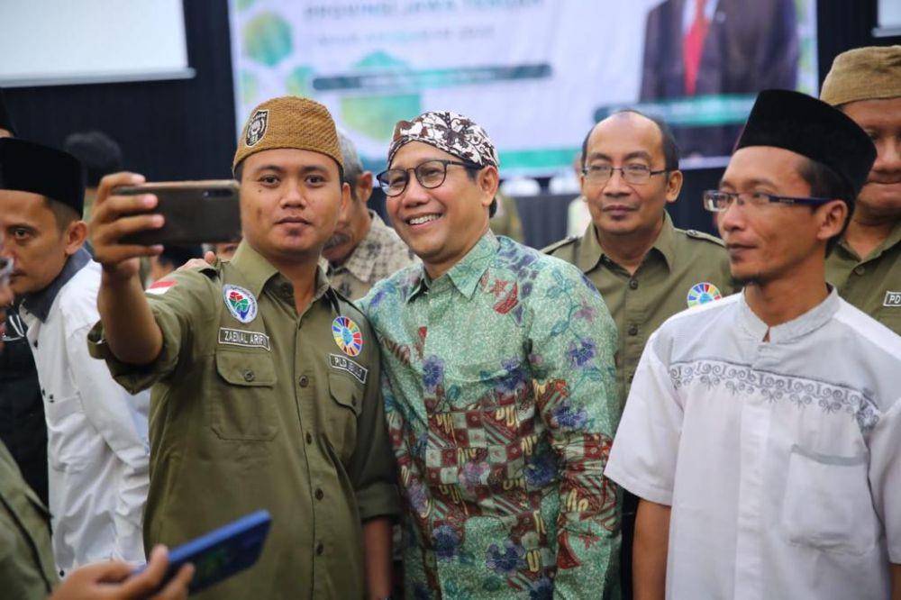 Menteri Desa PDT dan Transmigrasi Abdul Halim Iskandar, memberikan arahan dalam rapat Konsolidasi pendamping Desa Profesional Kabupaten Kudus, Jawa Tengah, Jum'at 26/05/23. (Dok. Kementerian Desa PDTT)