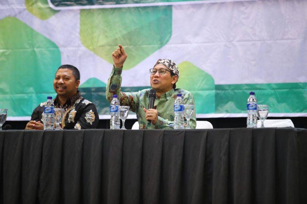 Menteri Desa PDT dan Transmigrasi Abdul Halim Iskandar, memberikan arahan dalam rapat Konsolidasi pendamping Desa Profesional Kabupaten Kudus, Jawa Tengah, Jum'at 26/05/23. (Dok. Kementerian Desa PDTT)