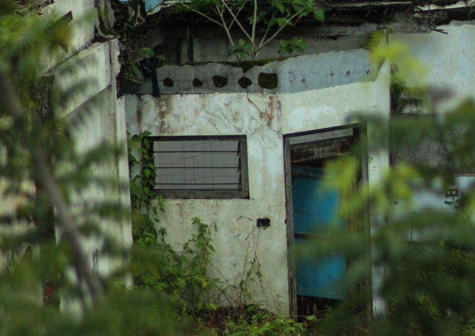rumah tak terawat (dok. pribadi/M. Yasar Mutawadhi)