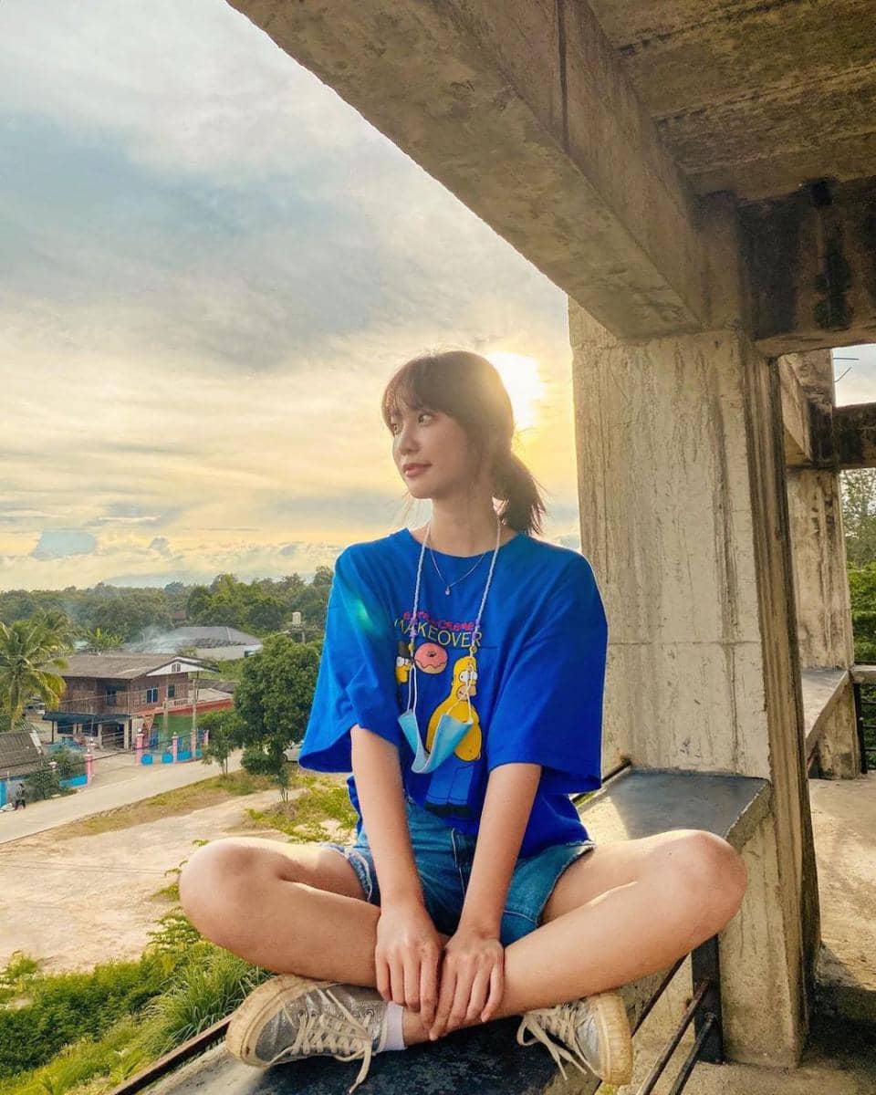 Jan Ployshompoo (instagram.com/janhae)