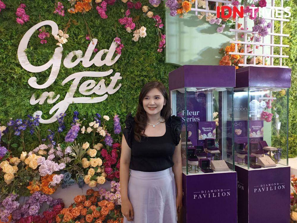 Vanya Gotama, COO Diamond Pavilion dalam acara Gold in Fest di Mal Central Park. 28 Mei 2023. (IDN Times/M. Tarmizi Murdianto)