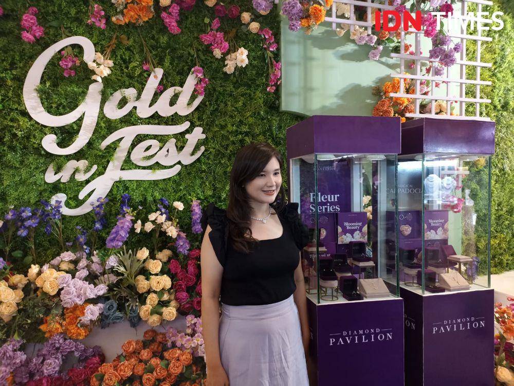 Vanya Gotama, COO Diamond Pavilion dalam acara Gold in Fest di Mal Central Park. 28 Mei 2023. (IDN Times/M. Tarmizi Murdianto)