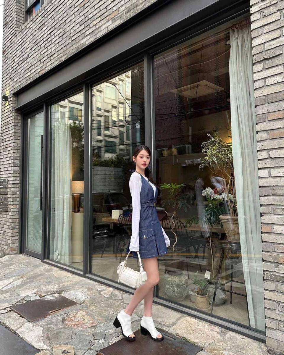 Wonyoung IVE (instagram.com/for_everyoung10)