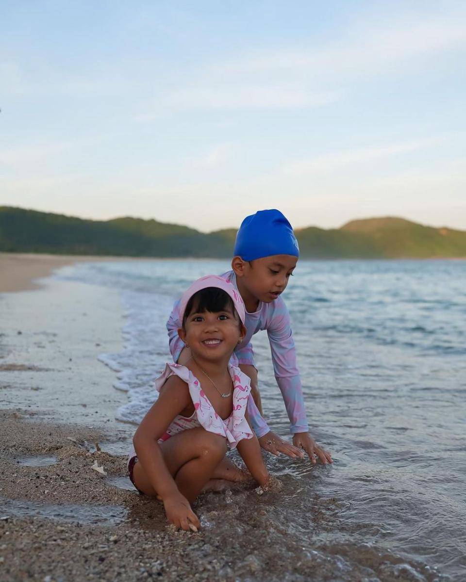 potret anak-anak Rachel Vennya liburan di Lombok (instagram.com/rachelvennya)