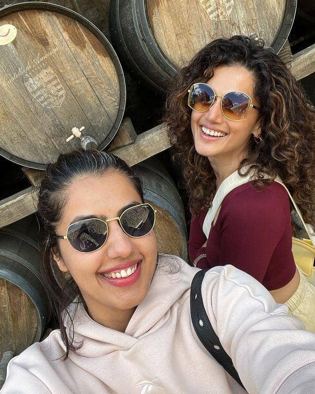 Taapsee Pannu di Amerika (instagram.com/taapsee)