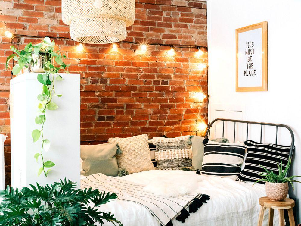 10 Interior Kamar Bertema Industrial dengan Detail Unfinished, Cozy!