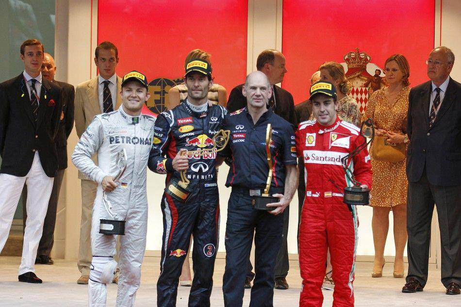 foto podium GP Monako 2012: Mark Webber (juara pertama), Nico Rosberg (juara kedua), dan Fernando Alonso (juara ketiga) (fia.com)