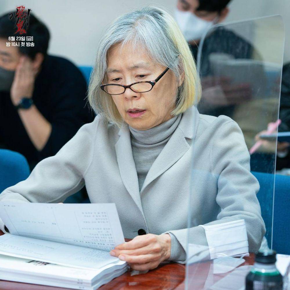 pemain drama Revenant (instagram.com/sbsdrama.official)