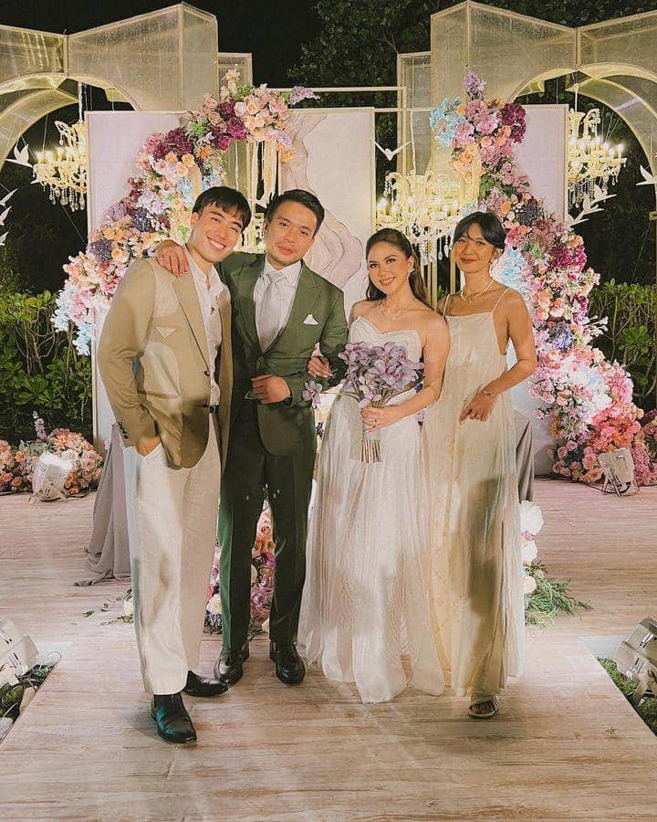 gaya tamu resepsi Jessica Mila di Bali (instagram.com/vidialdiano)