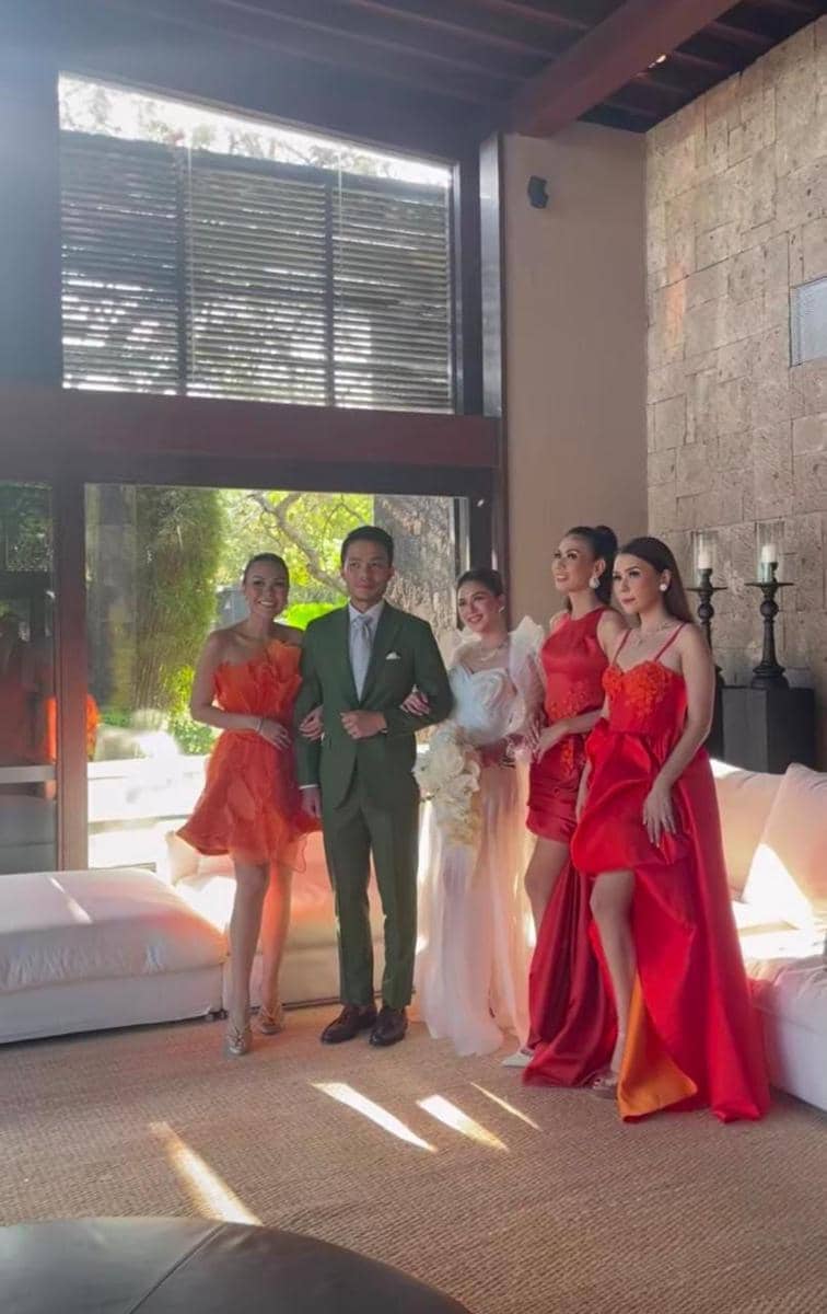 gaya tamu resepsi Jessica Mila di Bali (instagram.com/nataliahasibuan)