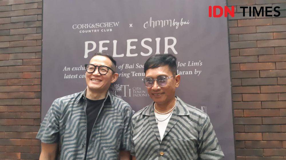 Konferensi Pers Cita Tenun Indonesia dan ohmmbybai. (29/5/23) (IDNTimes/Dina Fadillah Salma)