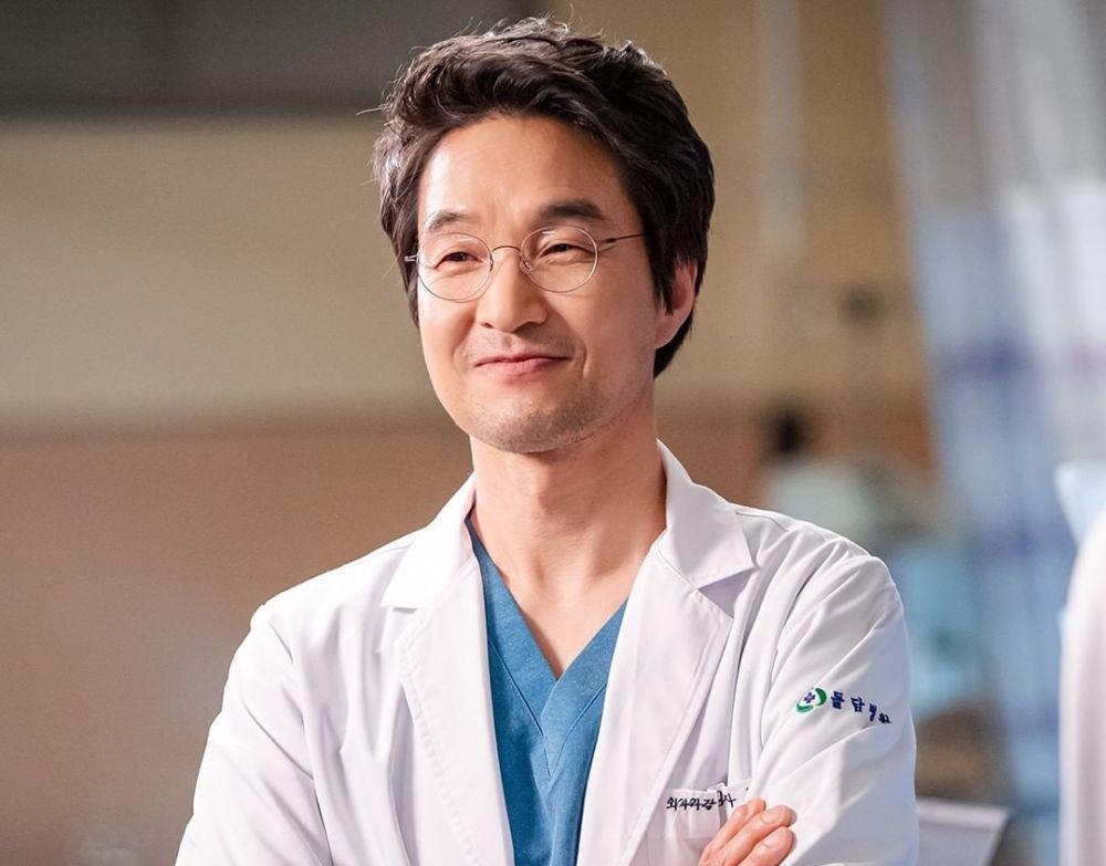 Profil dan Biodata Han Suk Kyu, Pemeran Kim Sabu Drakor Dr. Romantic