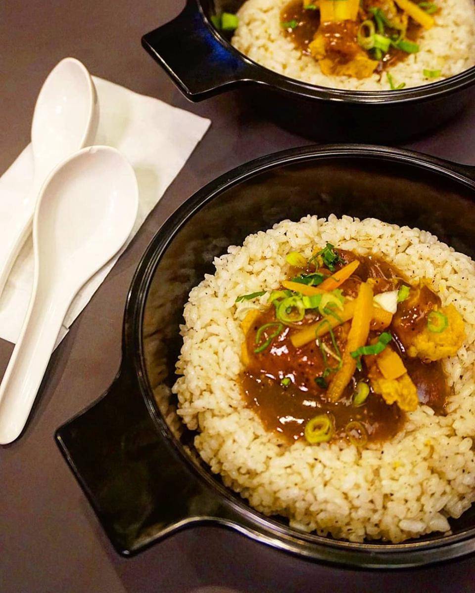 ilustrasi blackpepper mixbowl chicken (instagram.com/imamzenalarifin)