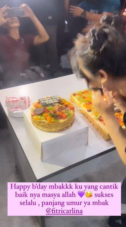 potret ulang tahun Fitri Carlina (instagram.com/hestyaryatura)