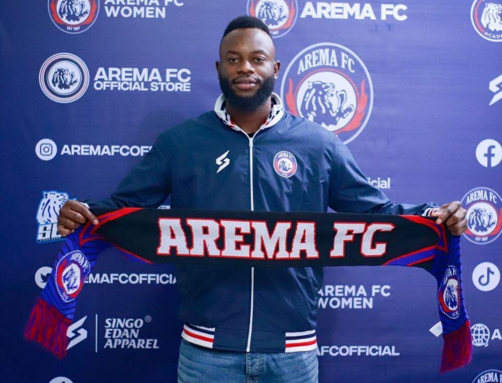 Charles Lokolingoy Incar Top Skor Liga 1 Bersama Arema FC