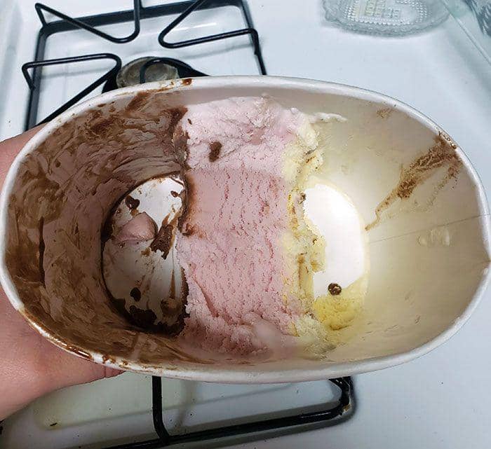 potret lucu tingkah suami bikin bete (reddit.com/tunnelingballsack)