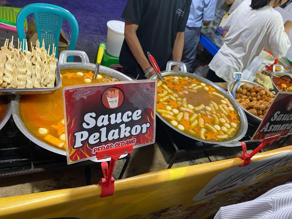 7 Potret Pasar Cidu, Street Food Kota Makassar yang Selalu Ramai