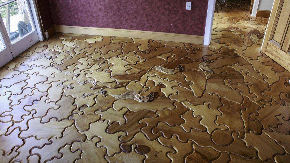 potret desain nyentrik lantai rumah (reddit.com/user/EndersGame_Reviewer)