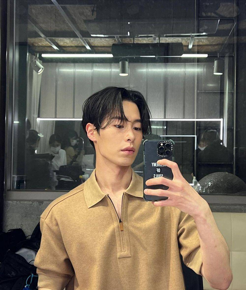 Lee Jae Wook (instagram.com/jxxvvxxk)