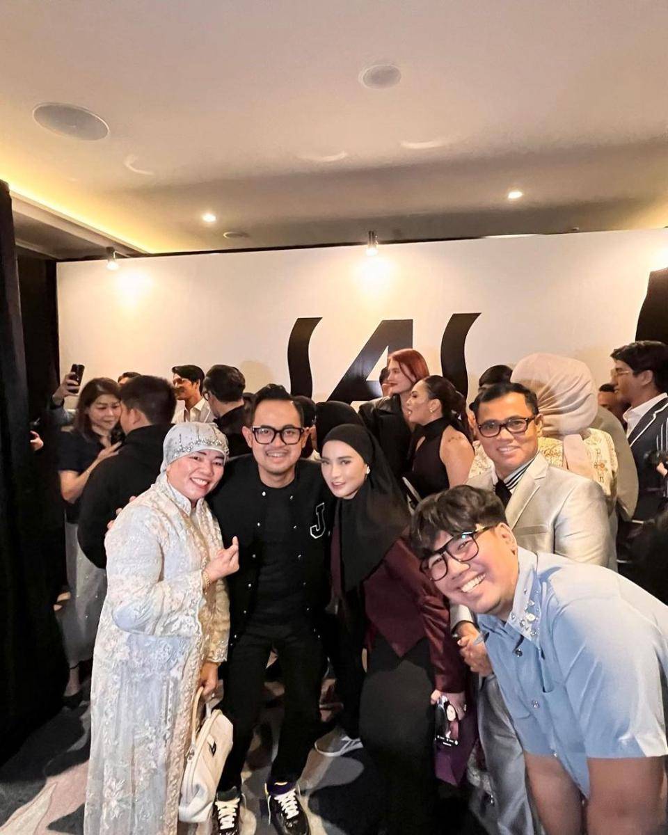 potret keluarga H. Faisal (instagram.com/dewizuhriati)