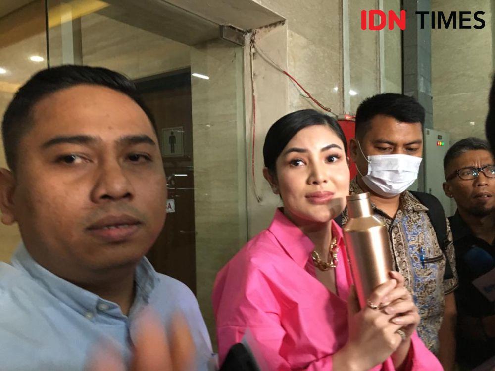 Nindy Ayunda Diperiksa 8 Jam soal Senjata Api Ilegal Dito Mahendra