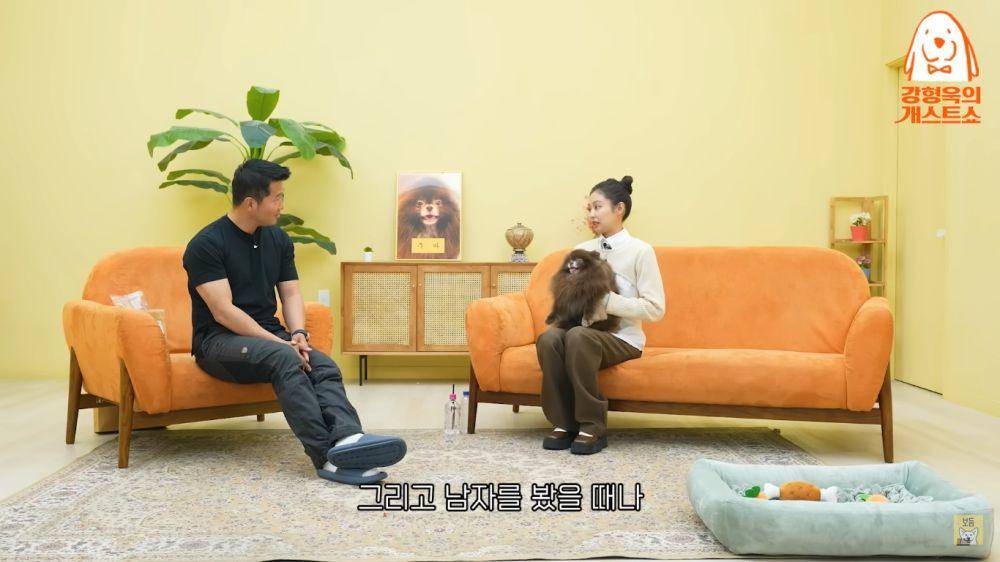 cuplikan Jennie BLACKPINK dan Kuma di Kang Hyung-wook's Dog Guest Show EP.13 (youtube.com/강형욱의 보듬TV)