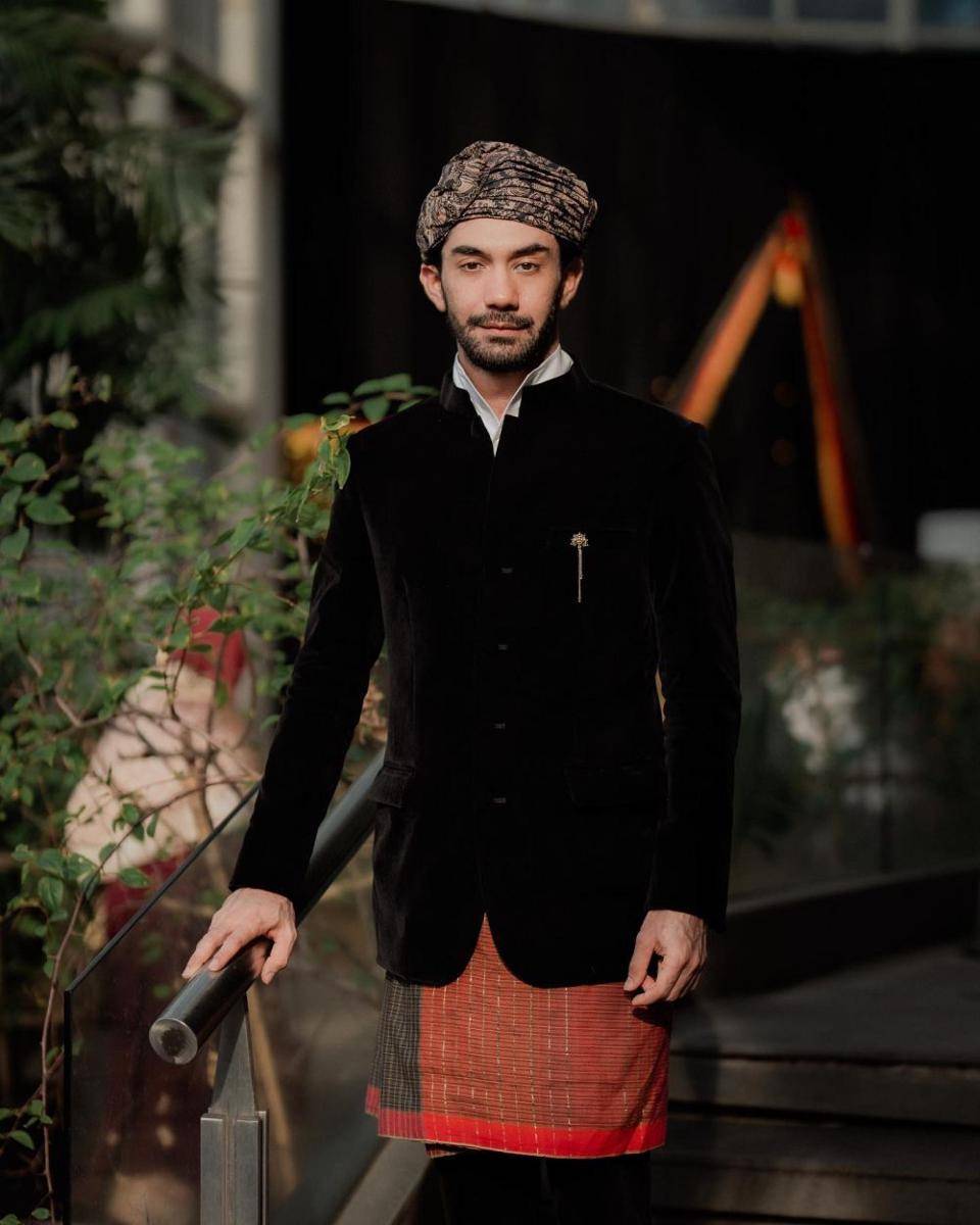 Reza Rahadian (instagram.com/officialpilarez)