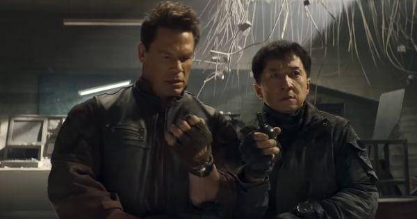 Chris dan Luo Feng baru sadar pin granatnya terlepas ( Dok. XYZ Films / Hidden Strike )