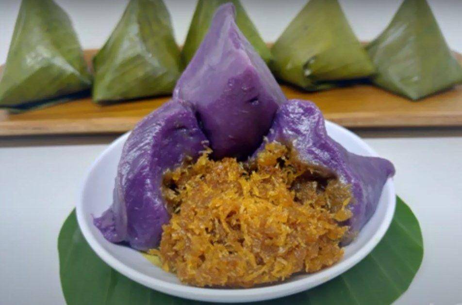 kue bugis ubi ungu (YouTube.com/LASTRIA SITUNGKIR)