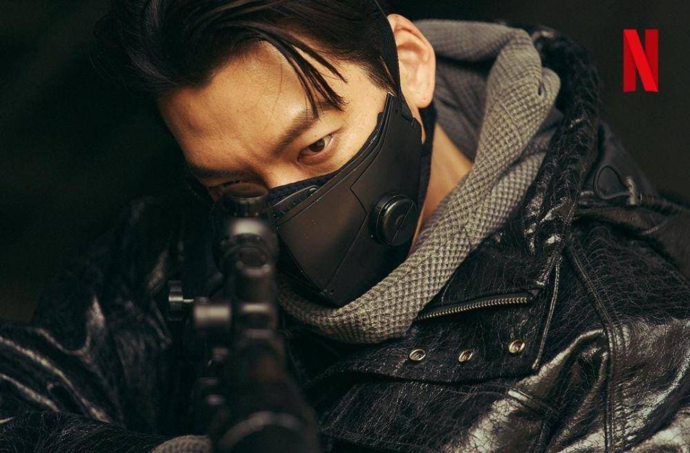 Kim Woo Bin di drama Black Knight (instagram.com/netflixkr)
