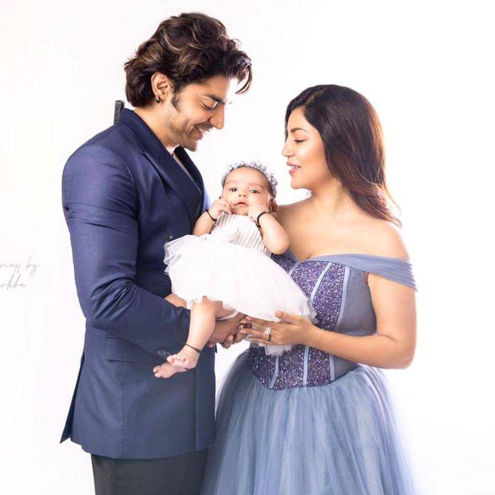 keluarga Gurmeet Choudhary (instagram.com/divishaadiva)