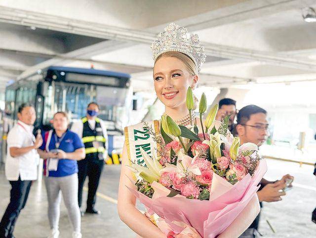Potret Jasmin Selberg, Miss International 2022 Selama Berada di Filipina (Instagram.com/jasminselberg)