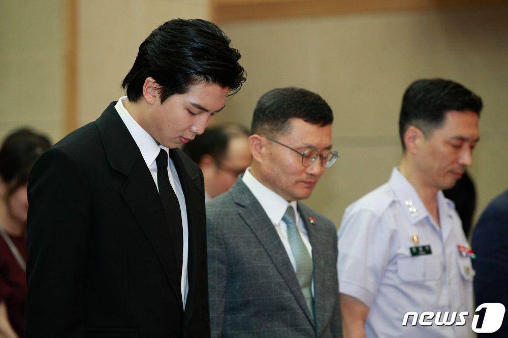potret pelantikan RM BTS sebagai Duta Humas Kementrian Pertahanan Nasional Korea Selatan (news1.kr)