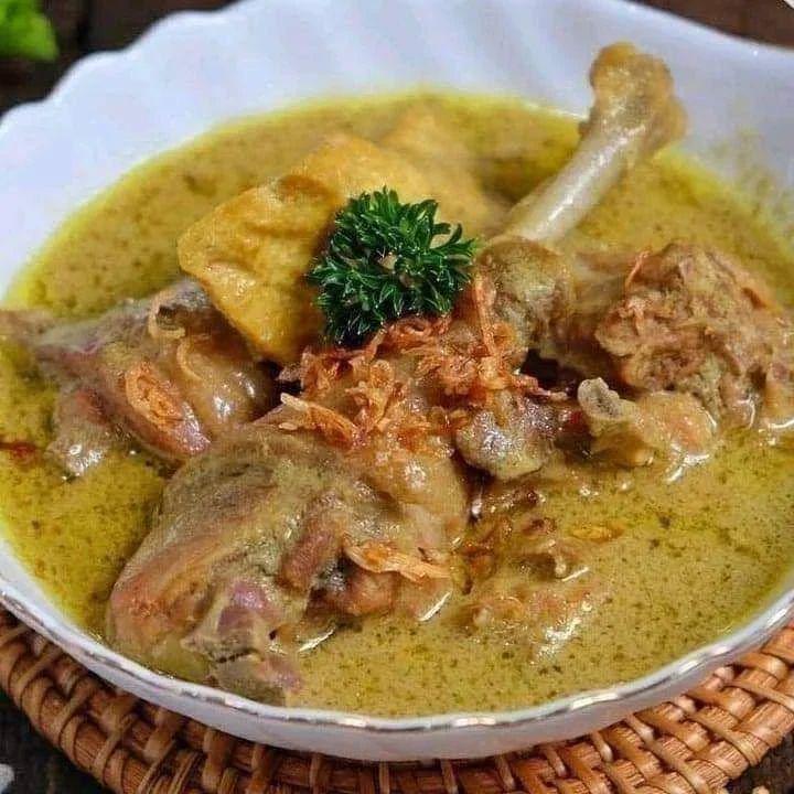 Resep Membuat Kare Ayam Kampung yang Kuah Gurihnya Mantap!