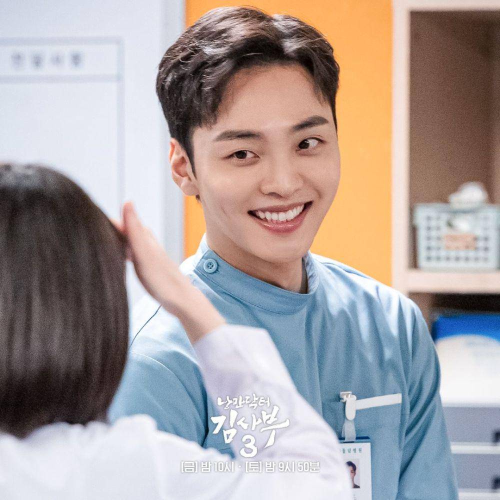 still cut Dr. Romantic 3 (instagram.com/sbsdrama.official)